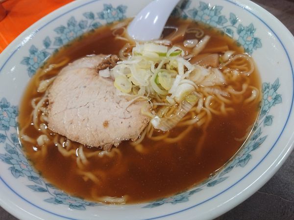 「中華そば 594円」@山忠 弘前中三店の写真