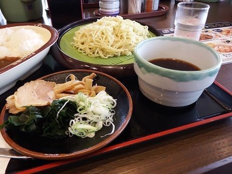 「ざるラーメン」@山田うどん みどりが丘店の写真