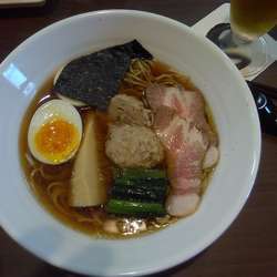 うるとら醤油らーめん