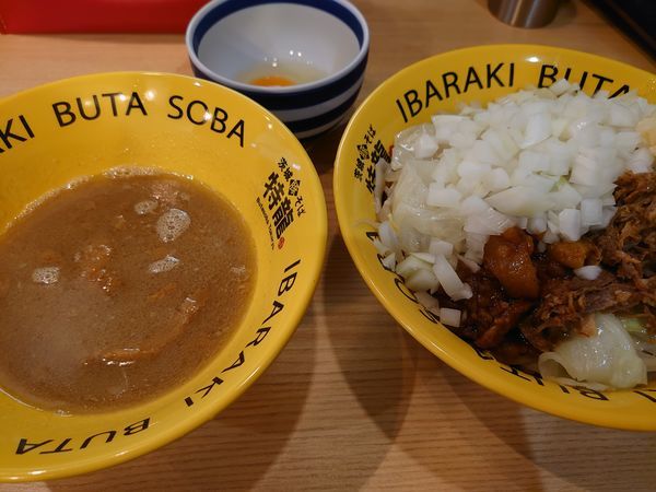 「つけそば」@茨城豚そば 特龍 水戸堀町店の写真