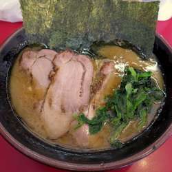 チャーシューメン（３枚） ７８０円 ※やわらかめ/普通/多め