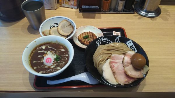「特製カレーつけ麺+バラチャーシュー」@松戸富田製麺 ららぽーとTOKYO-BAY店の写真