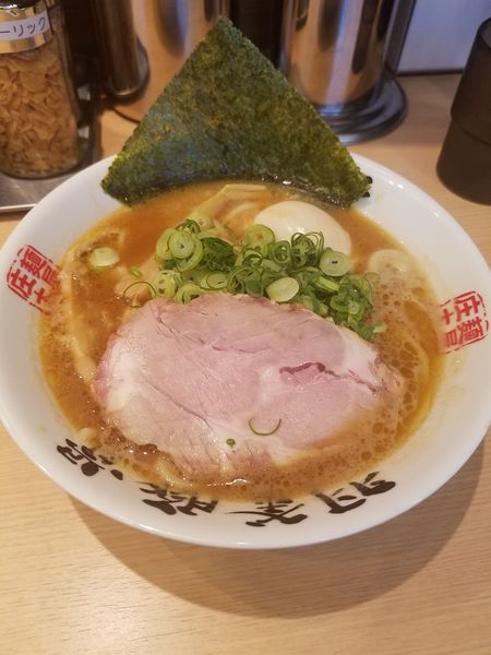 「らぁ麺(並)+煮玉子¥900」@麺屋 庄太 赤坂店の写真