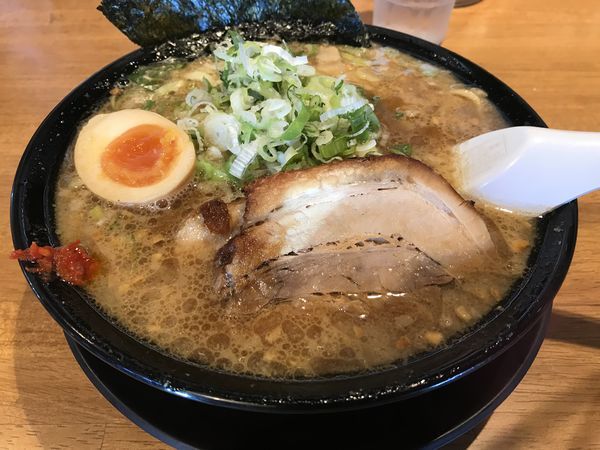 「黒こってり」@三河開化亭 豊川店の写真