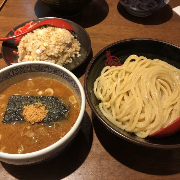 「チャーハン定食  つけ麺  並」@つけ麺専門店 三田製麺所 川崎店の写真