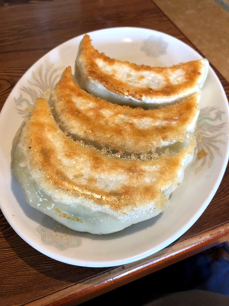 「キング餃子　焼き　3こ　300円」@彩花の写真