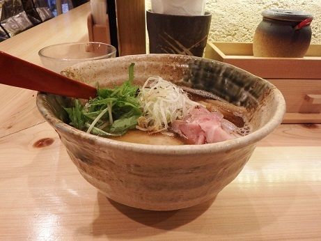 「焼きあご塩らー麺」@焼きあご塩らー麺 たかはし 渋谷店の写真
