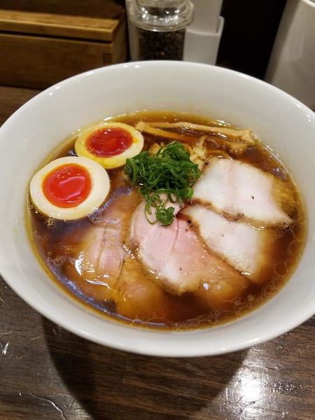 「特製中華そば 醤油¥990+寿雀卵の卵かけご飯¥260」@櫻井中華そば店の写真