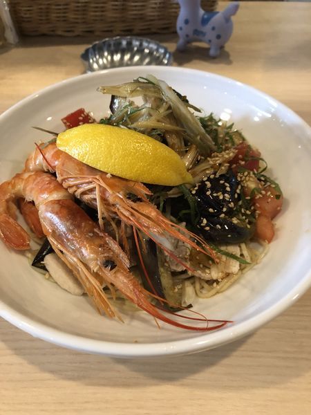 「【限定】揚げ茄子の冷やし中華¥800」@麺＆cafe Coi.Coi.の写真