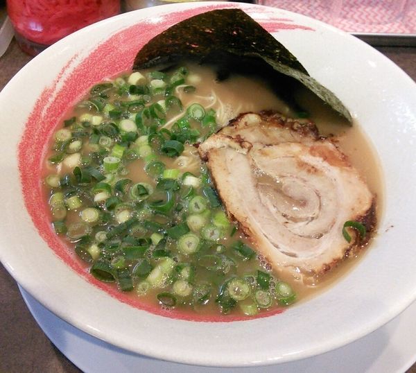 「ラーメン　８００円」@しらしん軒の写真