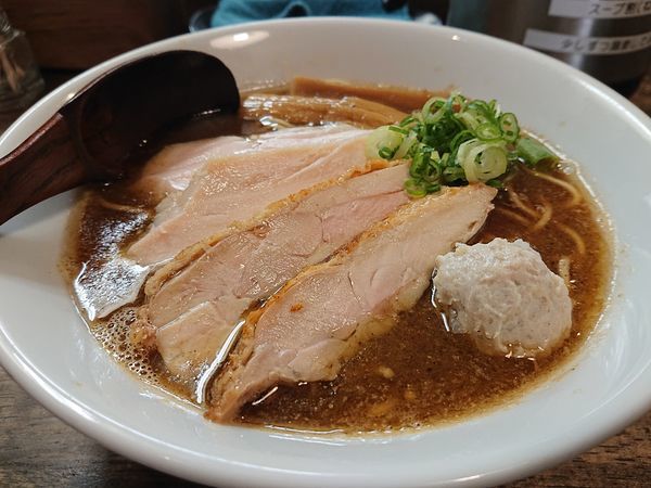 「鶏肉らーめん」@らーめん チキントの写真