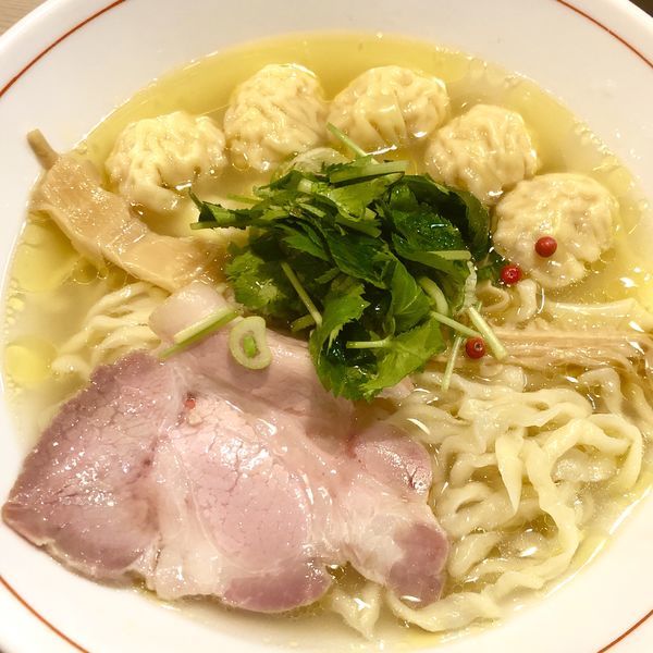 「柚子塩わんたんそば」@横浜中華そば 維新商店の写真