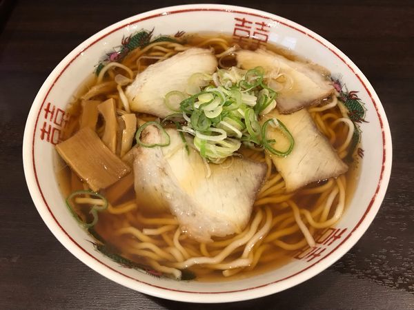 「醤油らーめん 中  600円」@まるかいの写真