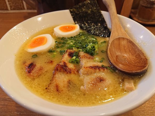 「スペシャルらーめん ぽてり」@鶏ポタラーメン THANK お茶の水の写真