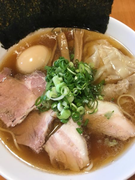 「醤油 特ら〜めん」@ShiNaChiKu亭の写真