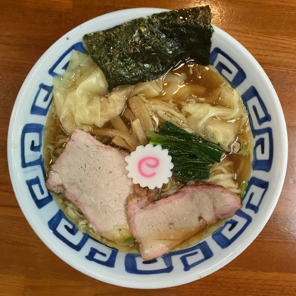 「ワンタン麺 ¥900円」@手打ち中華そば 竹の助の写真