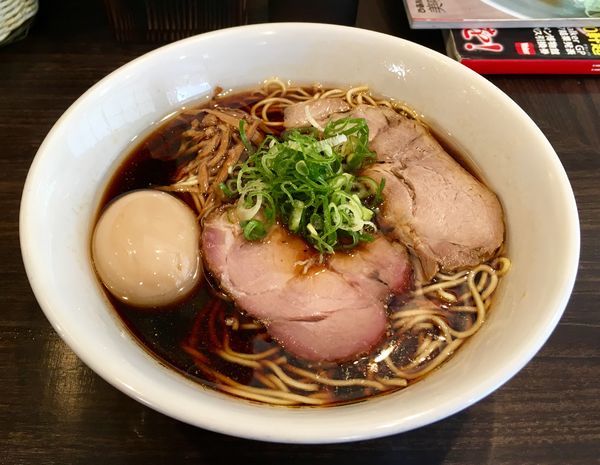 「醤油ラーメン」@かしわぎの写真