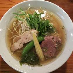 だしが命の塩らーめん 大盛（￥780+100）