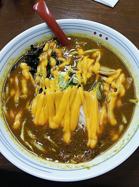 「チーズカレーらーめん 860円」@とんこつらーめん じぇんとる麺の写真