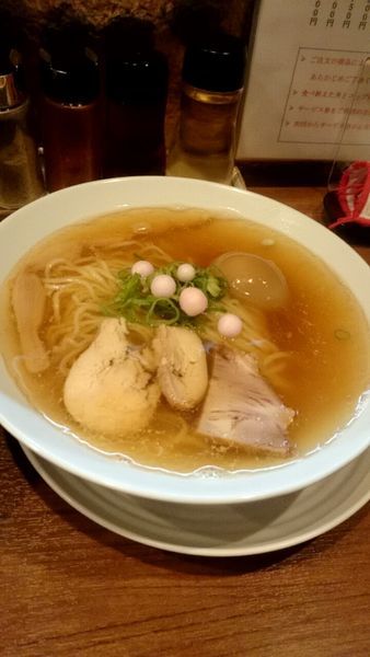 「塩らー麺（７５０円） パスポートで味玉」@麺バカ息子の写真
