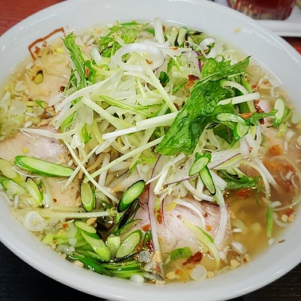「【期間限定】ニンニクの芽香るスタミ塩ラーメン 790円」@喜多方ラーメン 坂内 潮来店の写真
