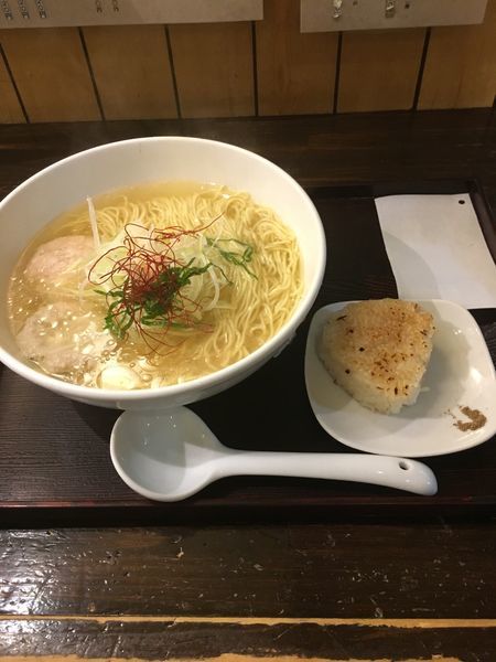 「塩らぁめん」@麺屋 海神の写真