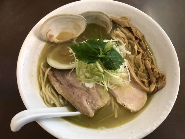 「貝塩拉麺大盛り」@麺屋 心羽の写真