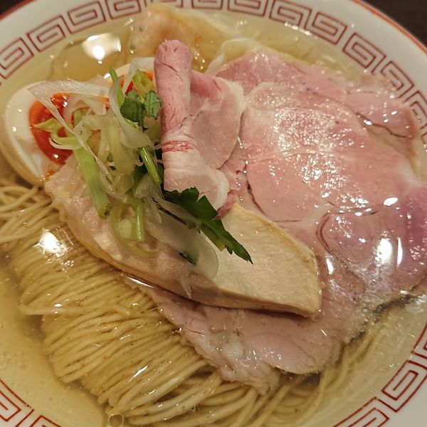 「特選ラーメン（白）」@八咫烏の写真