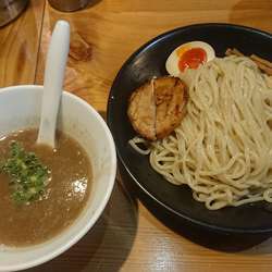 とんこつつけ麺 730円
