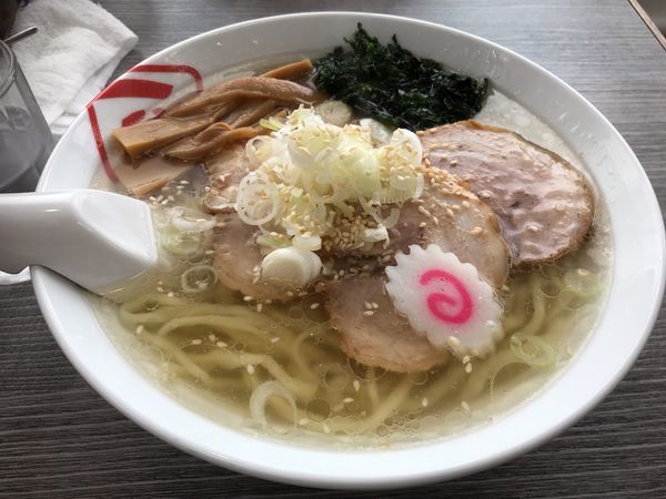「しおチャーシュー麺 850円＋大盛り150円」@佐野ラーメン いってつの写真