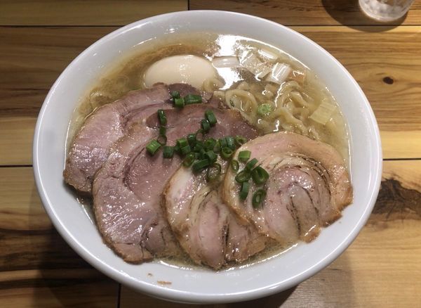 「特級中華そば(塩) 大盛」@土浦麺処 龍乃舞の写真