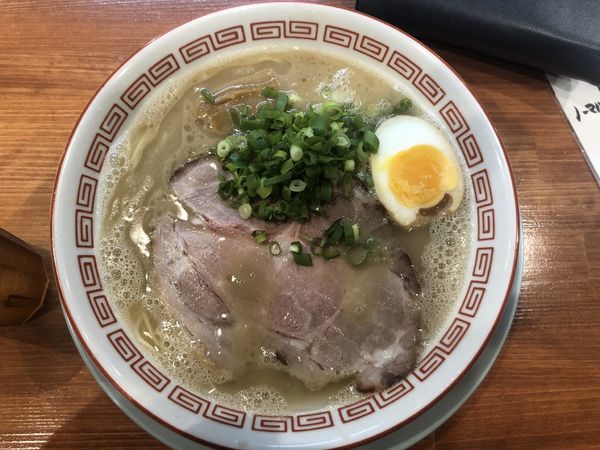 「博多らーめん」@濃厚豚骨らーめん 博多一路の写真