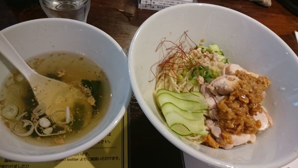 「冷たいヨダレ鶏麺（1,000円？）」@塩生姜らー麺専門店MANNISHの写真