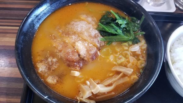 「山賊シビカララーメン」@フードコート山美湖の写真