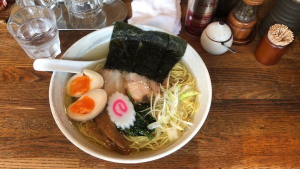 「徳 塩そば 大盛り無料」@泉岳寺 らーめん徳の写真
