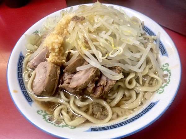 「小ラーメン豚入り」@ラーメン二郎 目黒店の写真