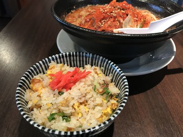 「茶碗チャーハン」@自家製極太麺 みそ家の写真