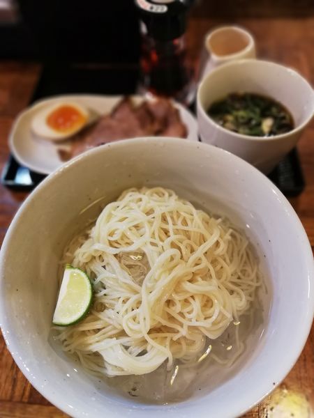 「冷しとんぼラーメン」@秀ちゃんラーメン とんぼ店の写真
