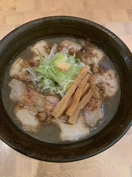 「でら煮干しラーメン」@にぼしらーめん88の写真