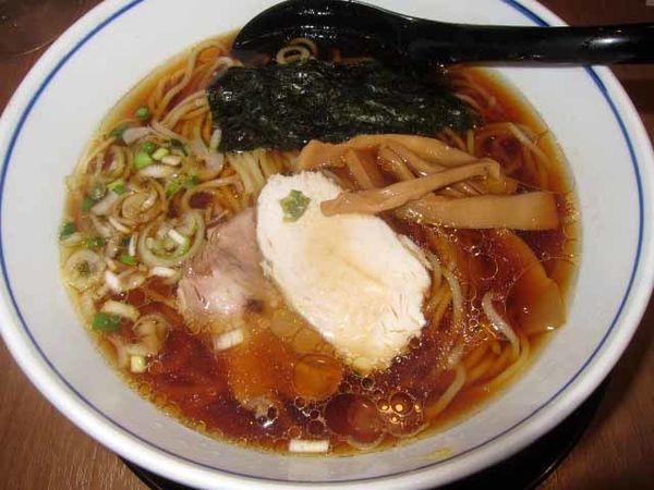 「純鶏らーめん醤油　580円」@麺処直久 新橋店の写真