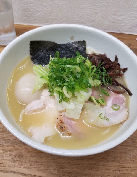 「特製鶏白湯塩ラーメン¥1000+本日の気まぐれご飯¥350」@麺や 福一の写真