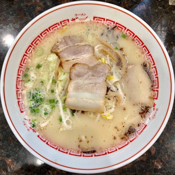 「ざぼんラーメン (830円)」@ざぼんラーメン 鹿児島中央駅店の写真