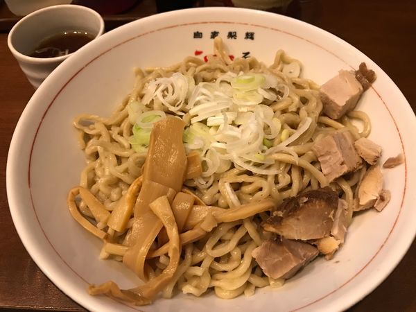 「極太油そば ペチカ 大盛  750円」@自家製熟成麺 萩ノ宮の写真