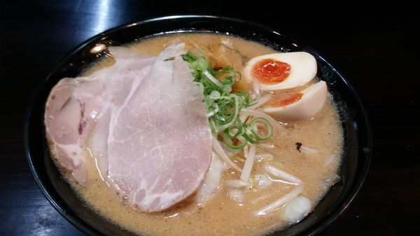 「炎の濃厚味噌ラーメン卵入り900円」@麺匠 茜ノ舞の写真