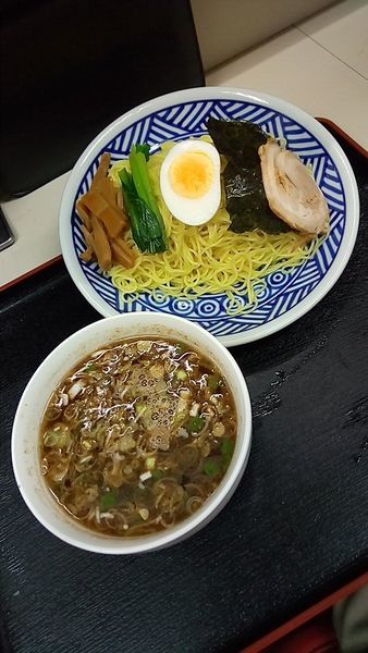 「つけ麺（中盛・油少なめ）５５０円」@中華料理 ひろしの写真