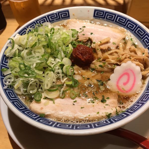 「からみそラーメン ねぎ増量」@からみそラーメンふくろう 名駅店の写真