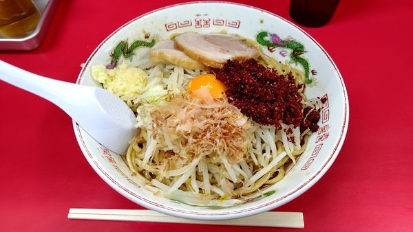 「まぜそば　自家製とうがらし」@赤ひげラーメンの写真