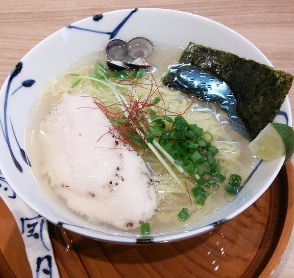「しじみらーめん塩　９００円」@麺や 空月の写真