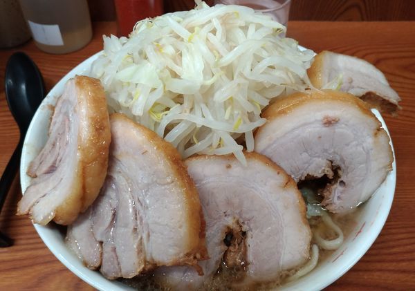 「豚入りラーメン野菜増し+生姜」@ラーメン二郎 亀戸店の写真