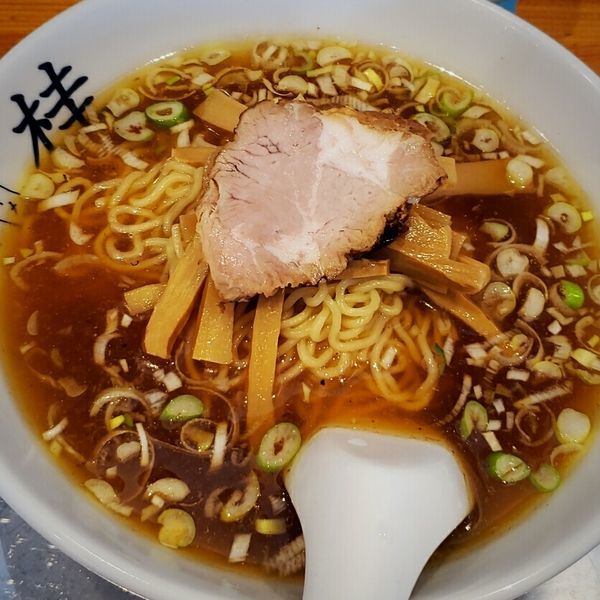 「ラーメン（小）７００円」@煮干しだし醤油ラーメン 桂の写真